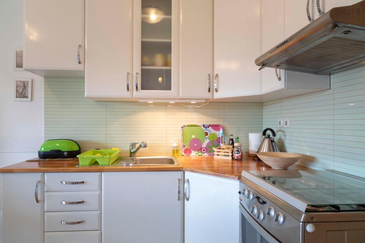 Apartman Adriatic Sea Promajna Extérieur photo